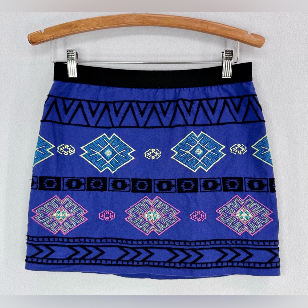 American Eagle Purple Blue Mini Skirt Aztec Geometric Print Elastic Waist Sz 2
